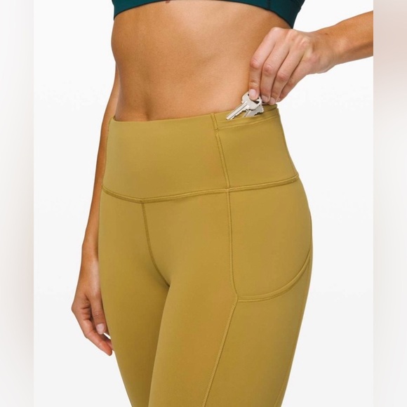 Lululemon Fast and Free Tight II 25" Leggings | Size 6 - Picture 5 of 14